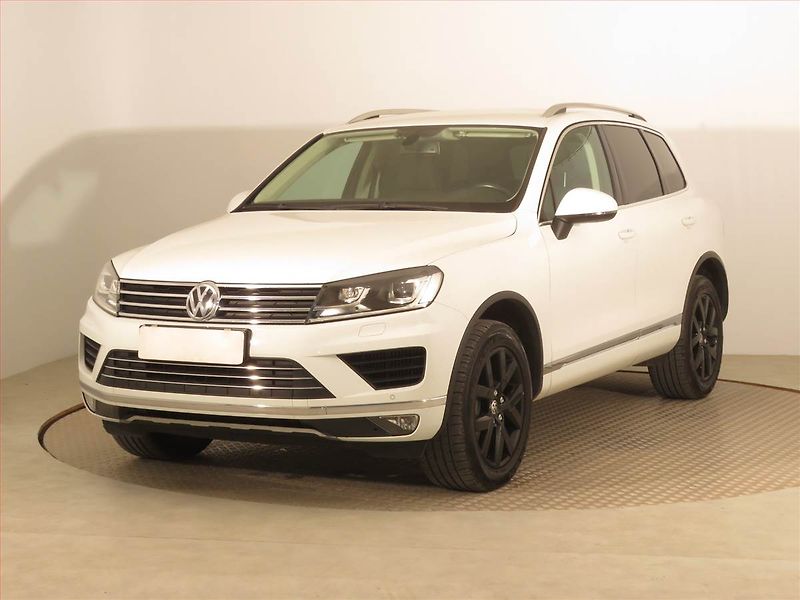 Volkswagen Touareg (2016) 3.0 TDI - fotka 2 z 18