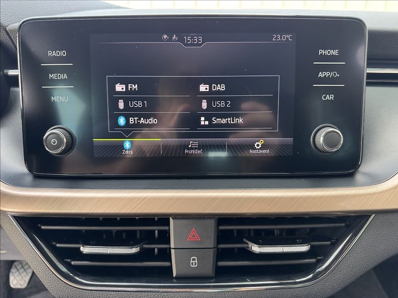 Škoda Scala 1,0 TSI STYLE DPH 1.maj. ČR - fotka 35 z 50