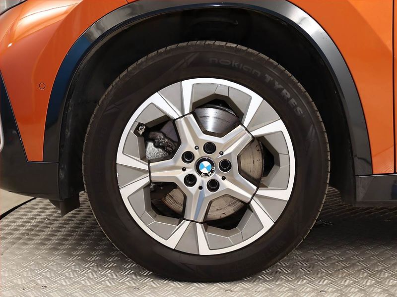 BMW X1 (2023) xDrive23d - fotka 13 z 19