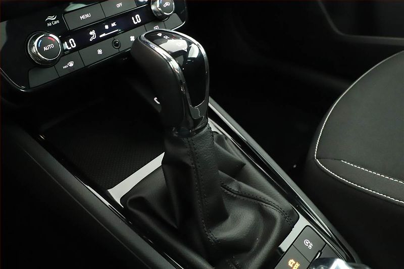 Škoda Kamiq (2024) Monte Carlo 1.5 TSI - fotka 10 z 17