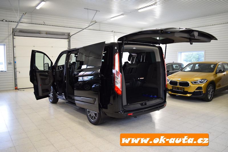 Ford Tourneo Custom 2.0 TDCI TITANIUM X 132 kW 8M. - fotka 34 z 70
