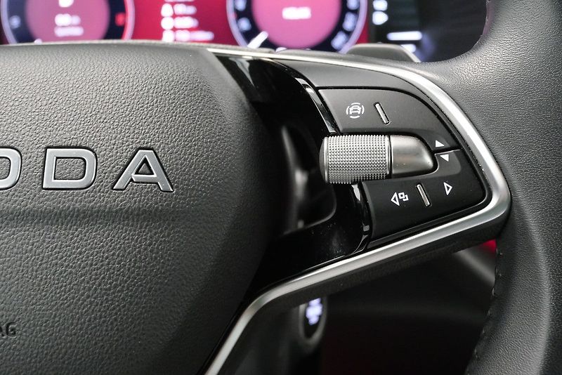 Škoda Octavia - fotka 16 z 24