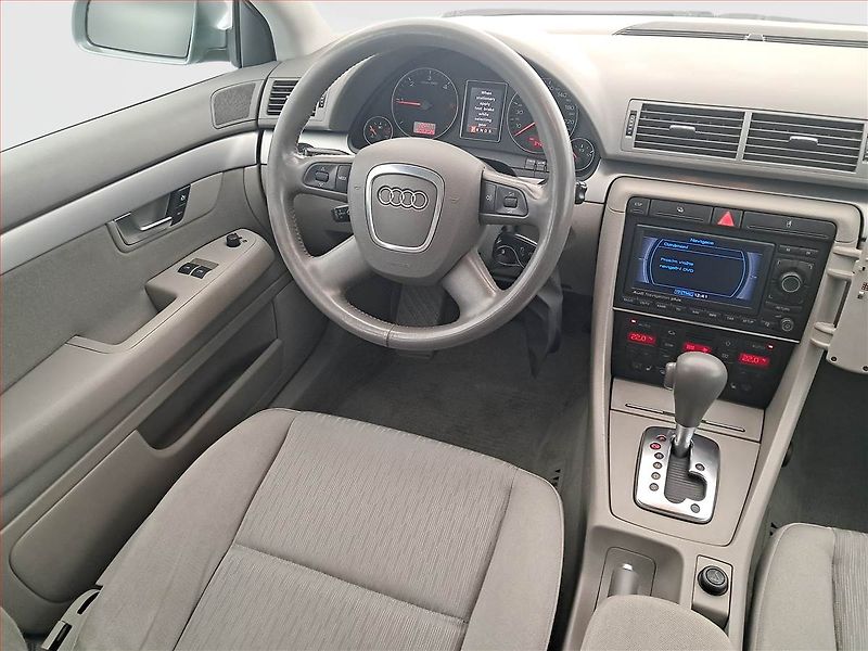 Audi A4 (2005) 2.0 TDI, Automat, nová STK - fotka 7 z 17