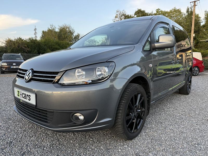 Volkswagen Caddy Maxi 1.6TDi 75kW DSG 7míst - fotka 1 z 20