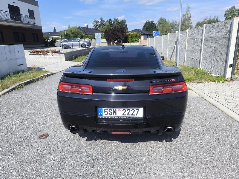Chevrolet Camaro RS,KRÁSNÝ,SERVISKA,110TKM,1MAJ - fotka 6 z 16
