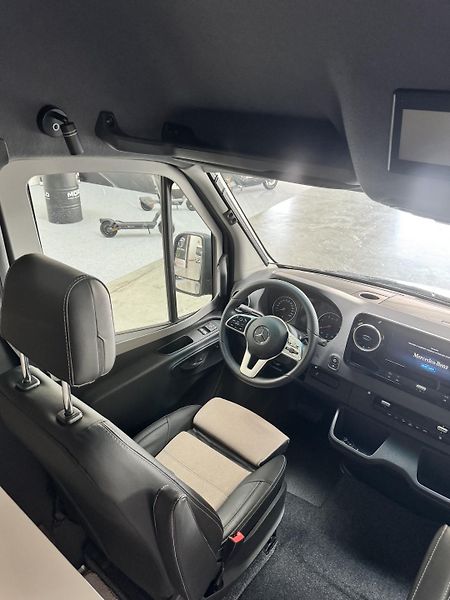 Kabe Travel Master VAN (2025) Abisko Van 690 LB 4x4  - fotka 22 z 40