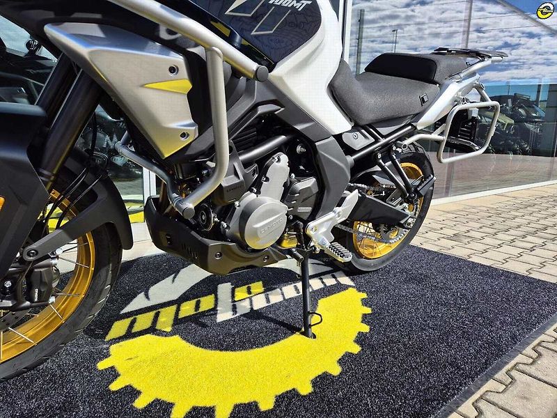 CFMOTO (2026) 700 MT Adventure - fotka 31 z 39