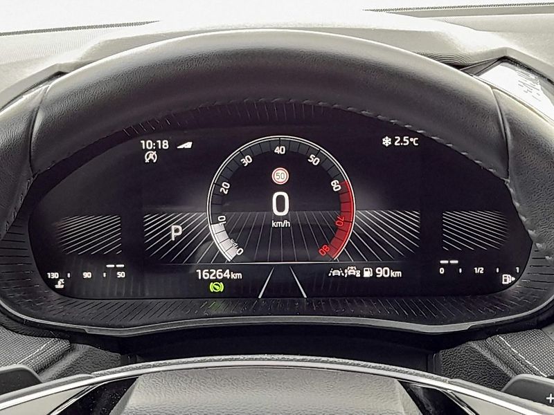 Škoda Fabia Top Selection 1.0 TSI 85kW 7AP - fotka 19 z 20