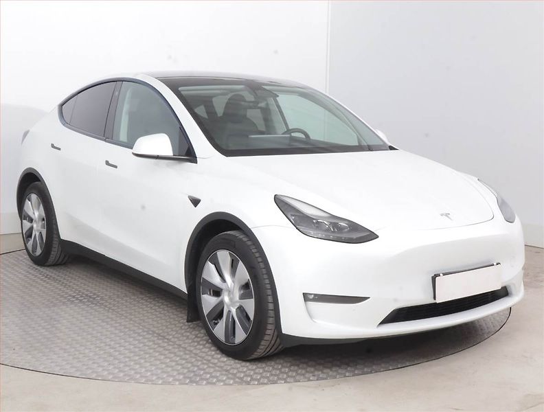 Tesla Model Y (2023) Long Range AWD 79kWh, SoH 92% - fotografie inzerátu