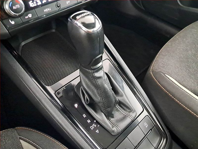 Škoda Kamiq (2021) Style 1.5 TSI - fotka 13 z 30