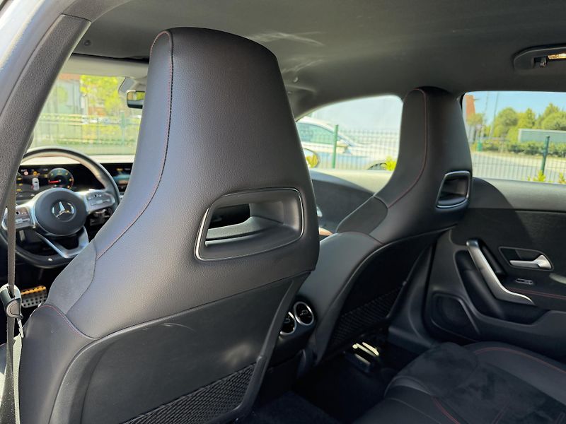 Mercedes-Benz Třídy A (2019) 180d / AMG line / automat - fotka 13 z 24