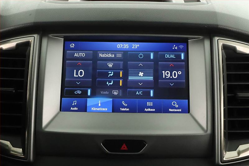Ford Ranger (2021) 2.0 EcoBlue - fotka 12 z 17