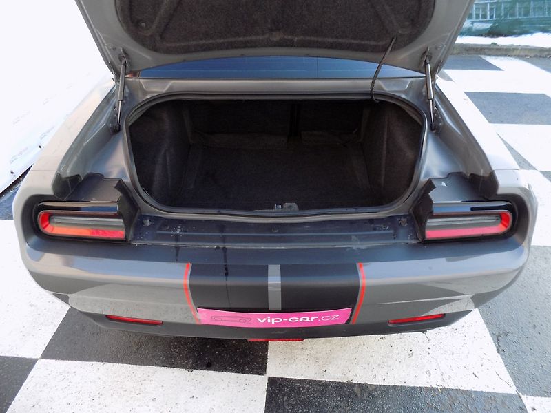 Dodge Challenger (2018) 6.2/V8/HELLCAT/SRT/Větr.sed/ČR - fotka 8 z 39