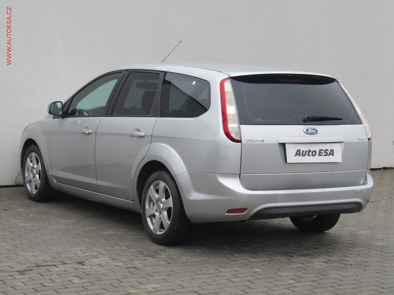 Ford Focus (2010) 1.6TDCi, 2.maj, Klima - fotka 6 z 15