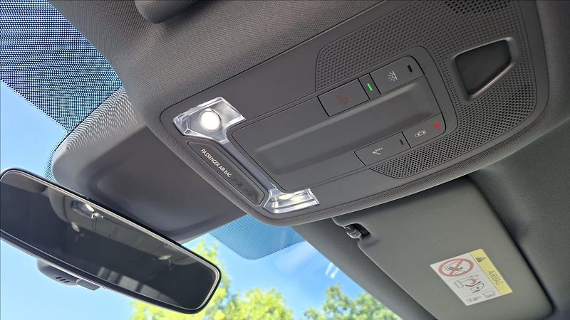 Audi A3 1,5 110 Kw 35 TFSI  ALLSTREET - fotka 27 z 31