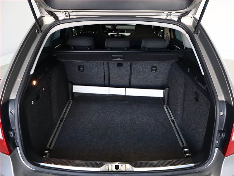 Škoda Superb (2010) 2.0 TDI, nová STK, Tažné - fotka 11 z 14