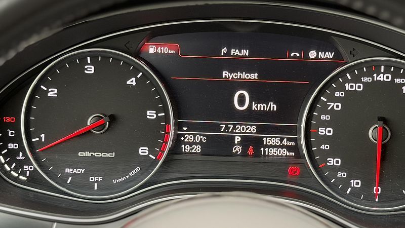 Audi A6 Allroad (2017) 3.0 TDI biturbo - fotka 10 z 18