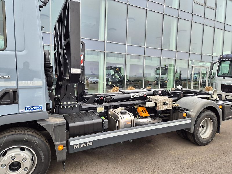 MAN TGL TRAKTOR NOSIČ KONTEJNERU - fotka 3 z 21