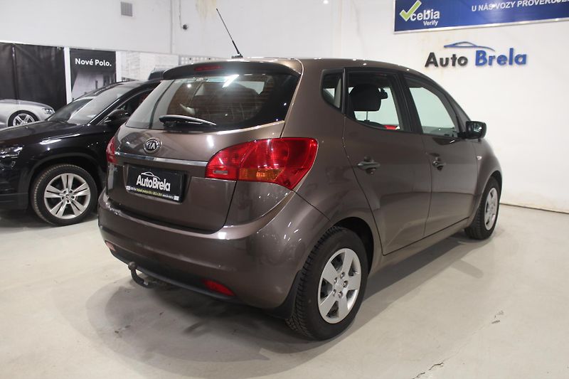 Kia Venga (2016) 1.4 66kW Klima ČR - fotka 13 z 30