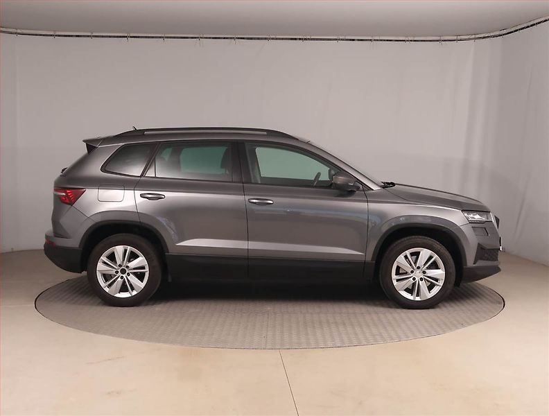 Škoda Karoq (2022) Style Plus 1.5 TSI - fotka 6 z 20