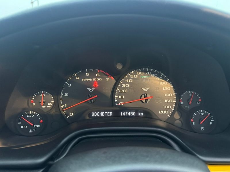 Chevrolet Corvette (2001) C5 TARGA LS1 5,7L V8 261KW DPH - fotka 35 z 50