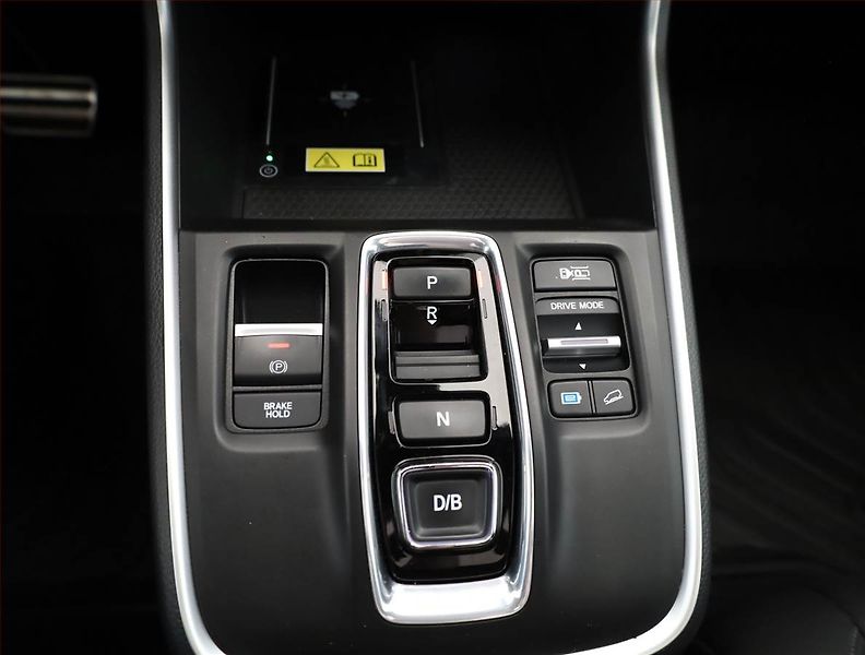 Honda CR-V (2024) 2.0 e:PHEV - fotka 16 z 22
