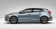 Volvo V40.