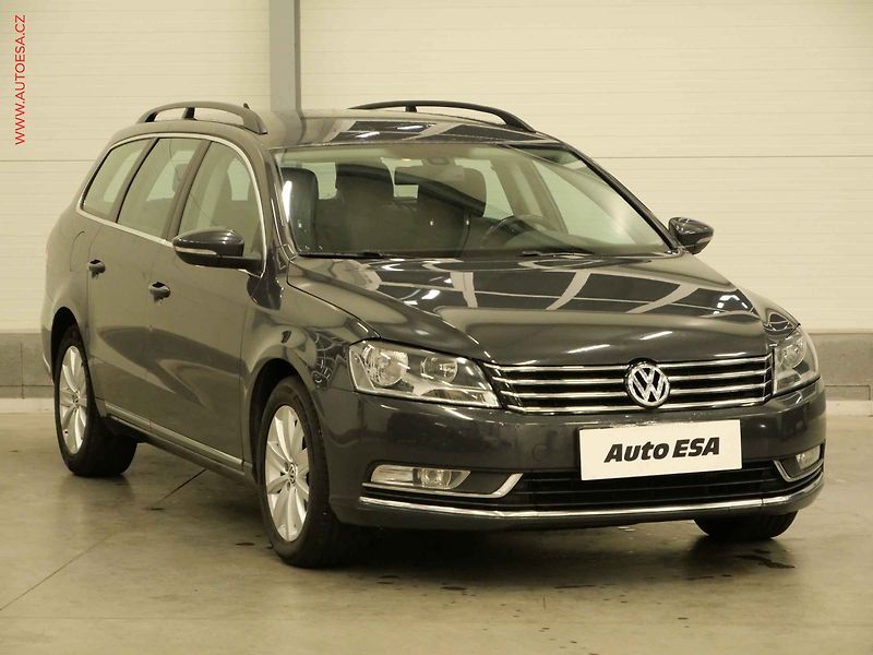 Volkswagen Passat (2013) 2.0TDi, DSG, klima - fotografie inzerátu