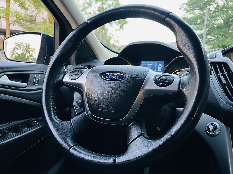 Ford Kuga 2.0TDCi MANUÁL SERVISKA TAŽNÉ  - fotka 36 z 51