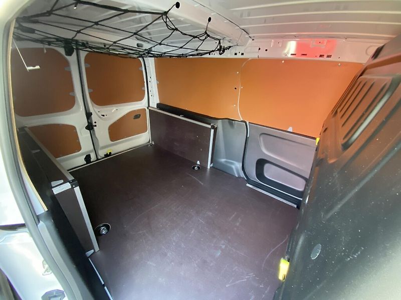 Toyota ProAce City 1,5 D 96 kW - fotka 25 z 26