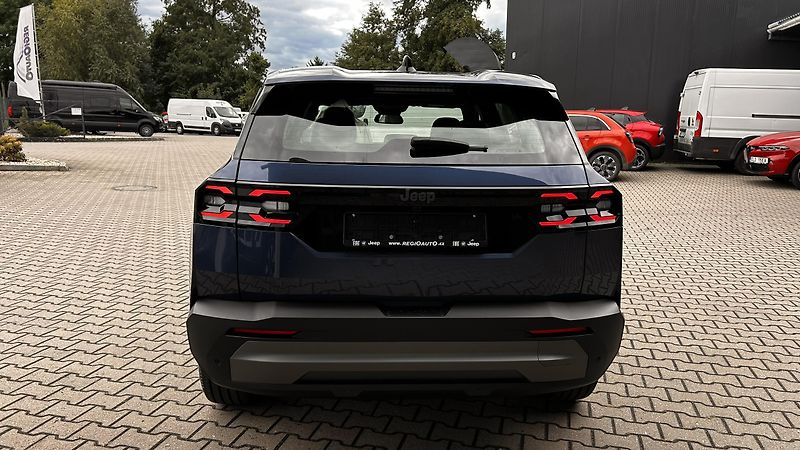 Jeep Compass 1.2T eHybrid 145k Altitude  - fotka 7 z 12