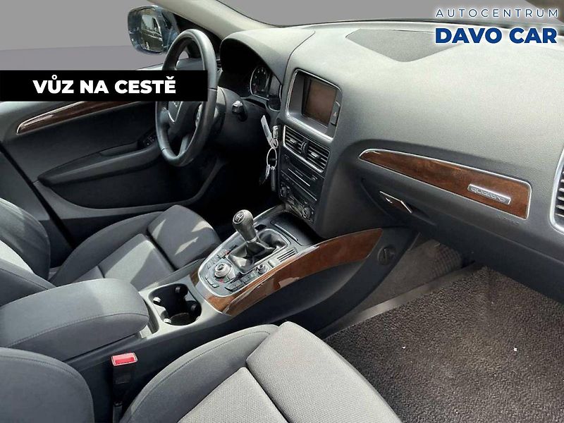 Audi Q5 2.0 TFSI 132kW Quattro ACC Xen - fotka 3 z 10