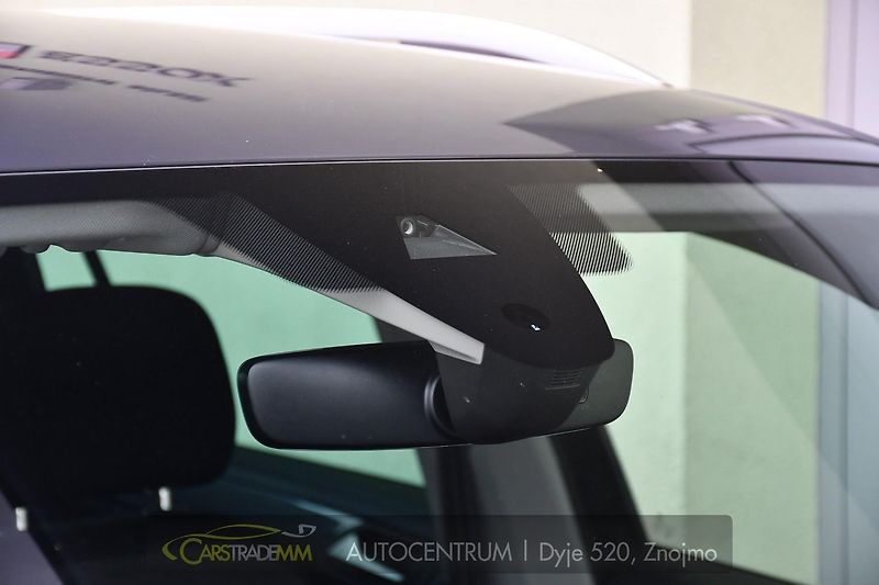 Volkswagen Tiguan 2.0TDi DSG NAVI TAŽNÉ ČR 1.M - fotka 50 z 53