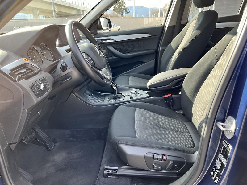 BMW X1 20d x-Drive Led HK  - fotka 8 z 25