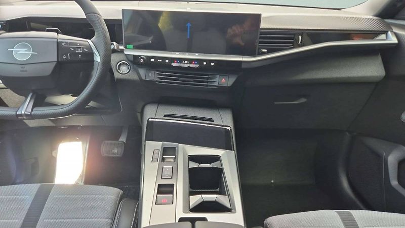 Opel Grandland (2026) GS Hybrid 1.2 TURBO (107kW/145 - fotka 25 z 38
