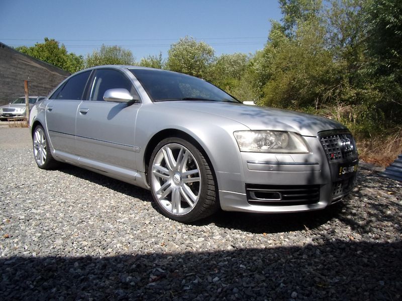 Audi S8 5.2V10 331kW CERAMIC  TOP CENA - fotka 3 z 25