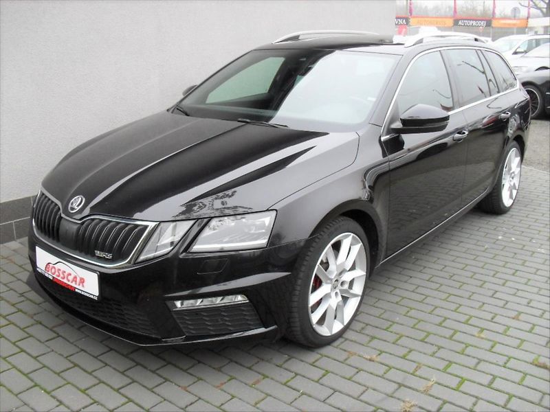 Škoda Octavia 2,0 RS 4x4 DSG LED Panoram DPH - fotografie inzerátu