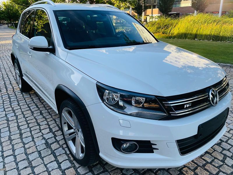 Volkswagen Tiguan 1.4TSI 4x4 MAN SERVISKA TAŽNÉ - fotka 7 z 52