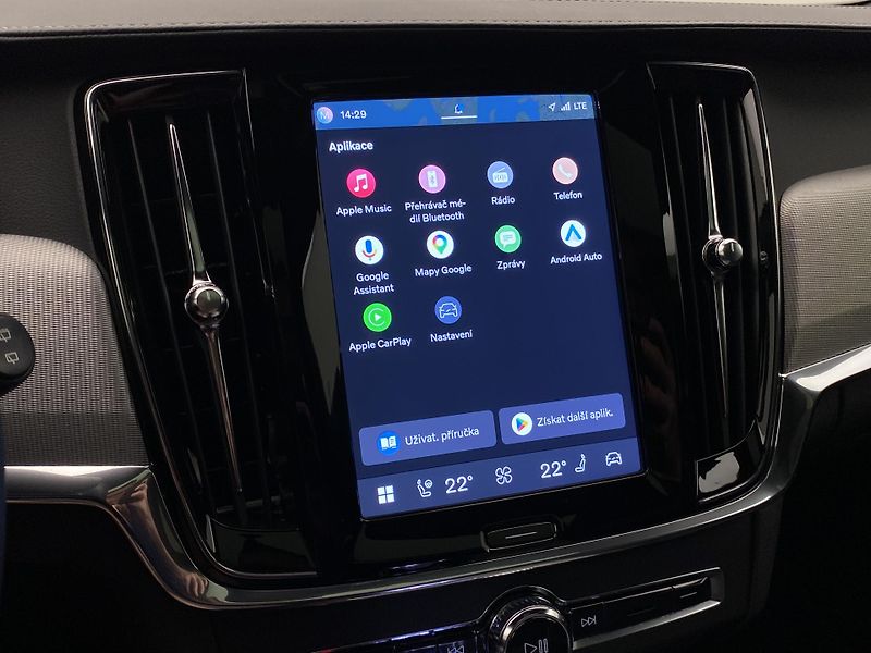 Volvo V90 B4 BRIGHT PLUS AUT - fotka 8 z 63