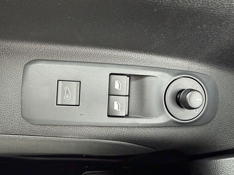 Peugeot Partner (2026) Furgon L2 1000 1.5 BlueHDi 130 - fotka 22 z 23