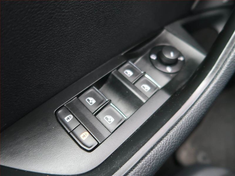 Škoda Superb (2019) Laurin&Klement 2.0 TDI, 4X4 - fotka 17 z 19