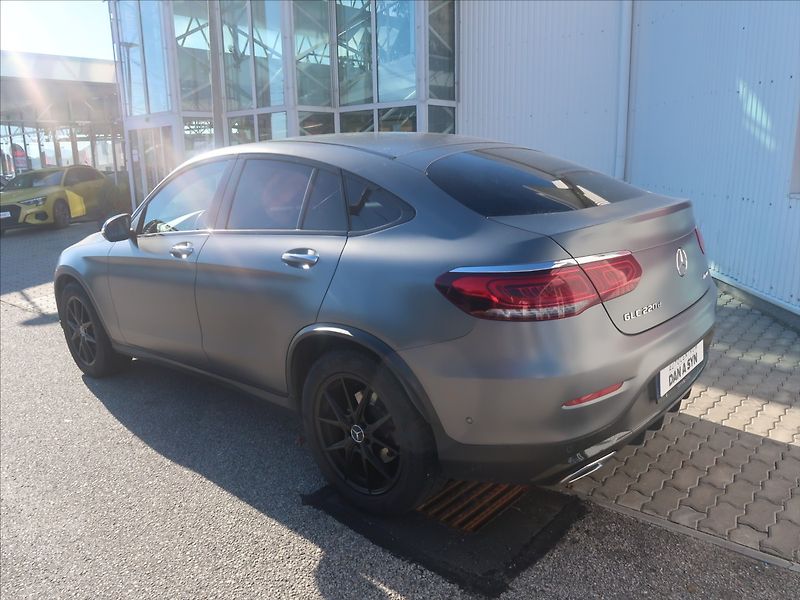 Mercedes-Benz GLC 2,0 220d 4MATIC - fotka 4 z 4