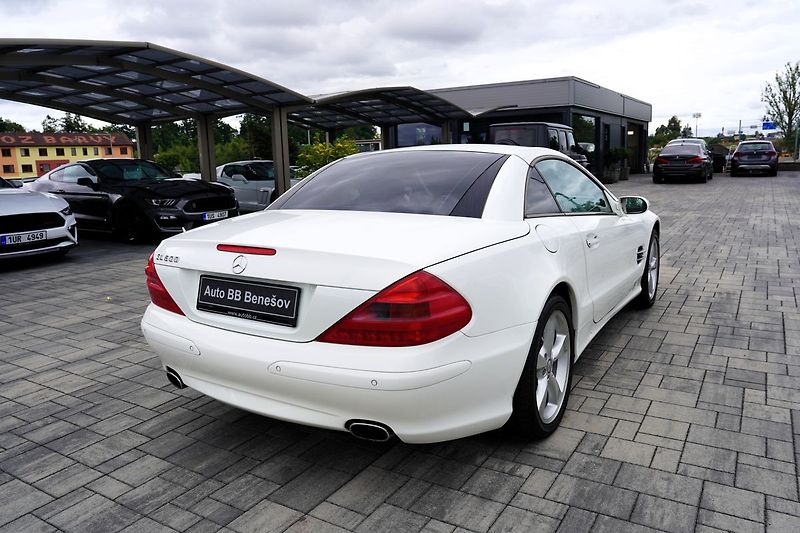 Mercedes-Benz SL 600, V12, 500PS, 88.000km - fotka 6 z 40