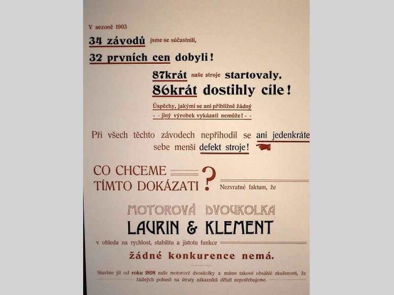 Designová socha na výstavě ve Škoda Muzeu
