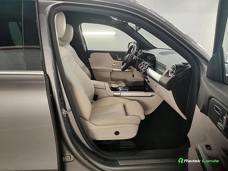 Mercedes-Benz EQB (2022) EQB 300 4MATIC Luxury Line - fotka 5 z 8