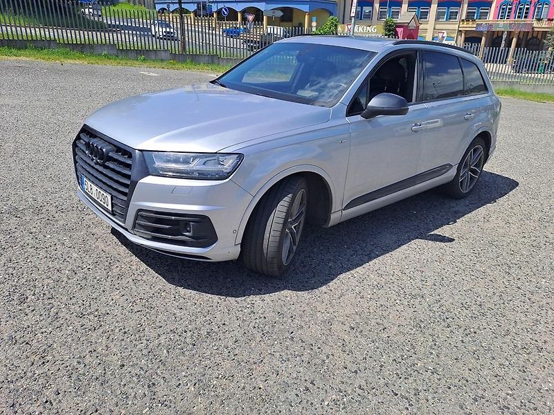 Audi Q7 (2017) - fotka 3 z 28