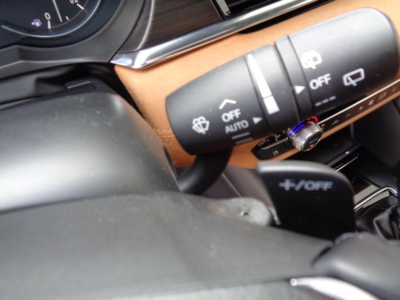 Mazda 6 WGN 2,5 AT, 20th Anniversary - fotka 16 z 37
