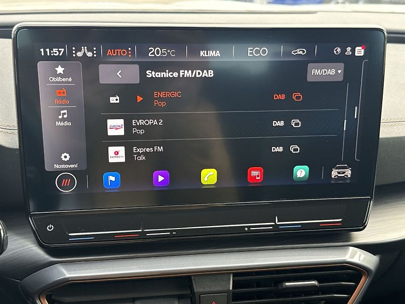 Cupra Formentor (2023) 1.4 TSI e-Hybrid DSG - fotka 13 z 32