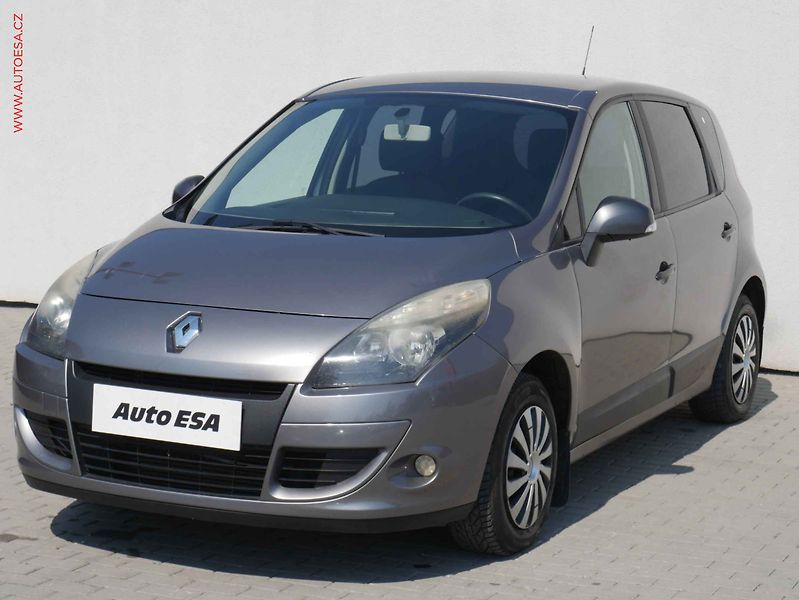 Renault Scénic (2010) 1.5dCi, AC, temp - fotka 3 z 16