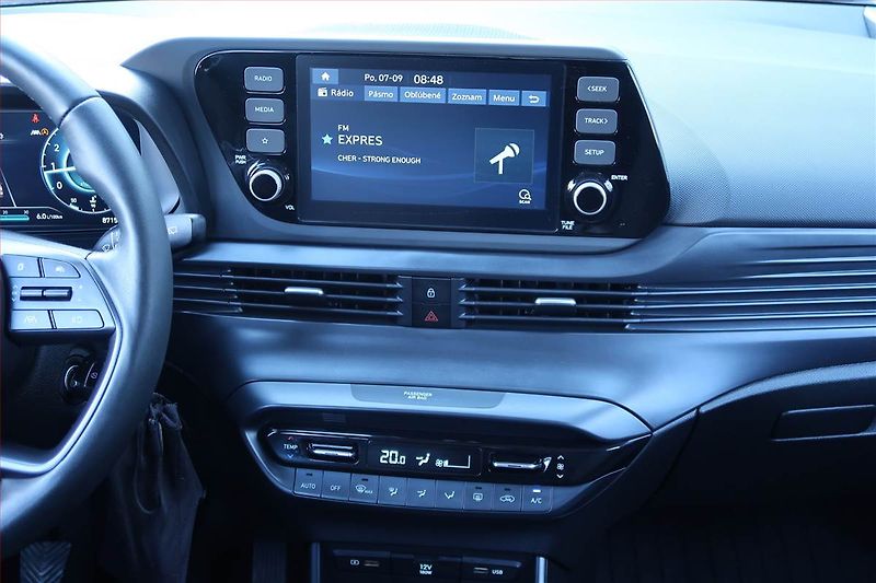 Hyundai i20 (2023) 1.2 MPI, Serv.kniha, Tempomat - fotka 12 z 20